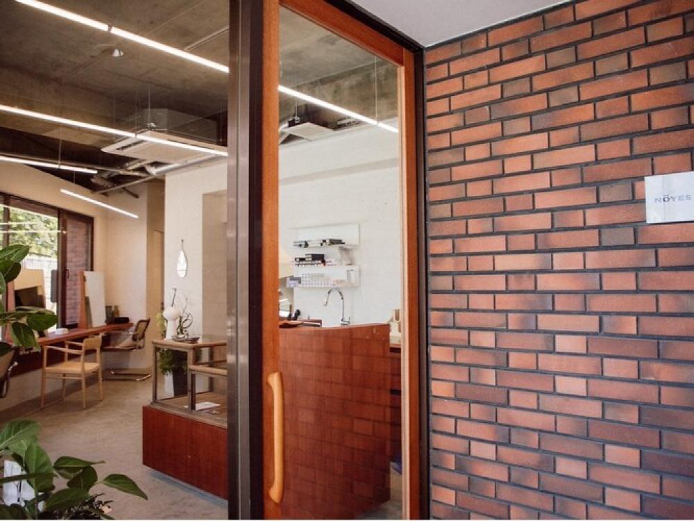 NOYES(ノーイェス)