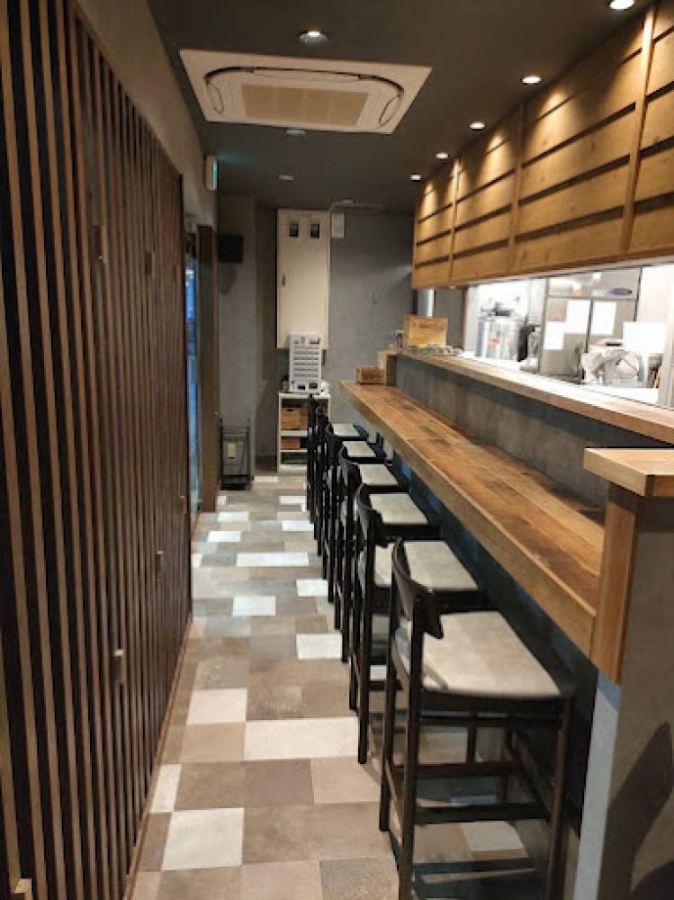 麺やおだしとにくと