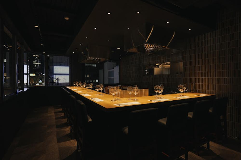 大阪鉄板焼き 神戸牛ステーキ Zin 難波店