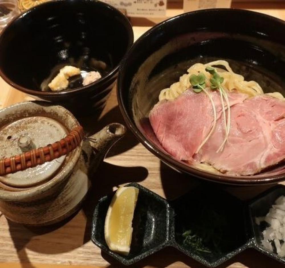 つけ麺専門店かをる 長居公園本店